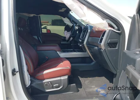 2022 Ford F-250 Platinum z USA, uszkodzony, nr VIN 1FT7W2BT2NED12752